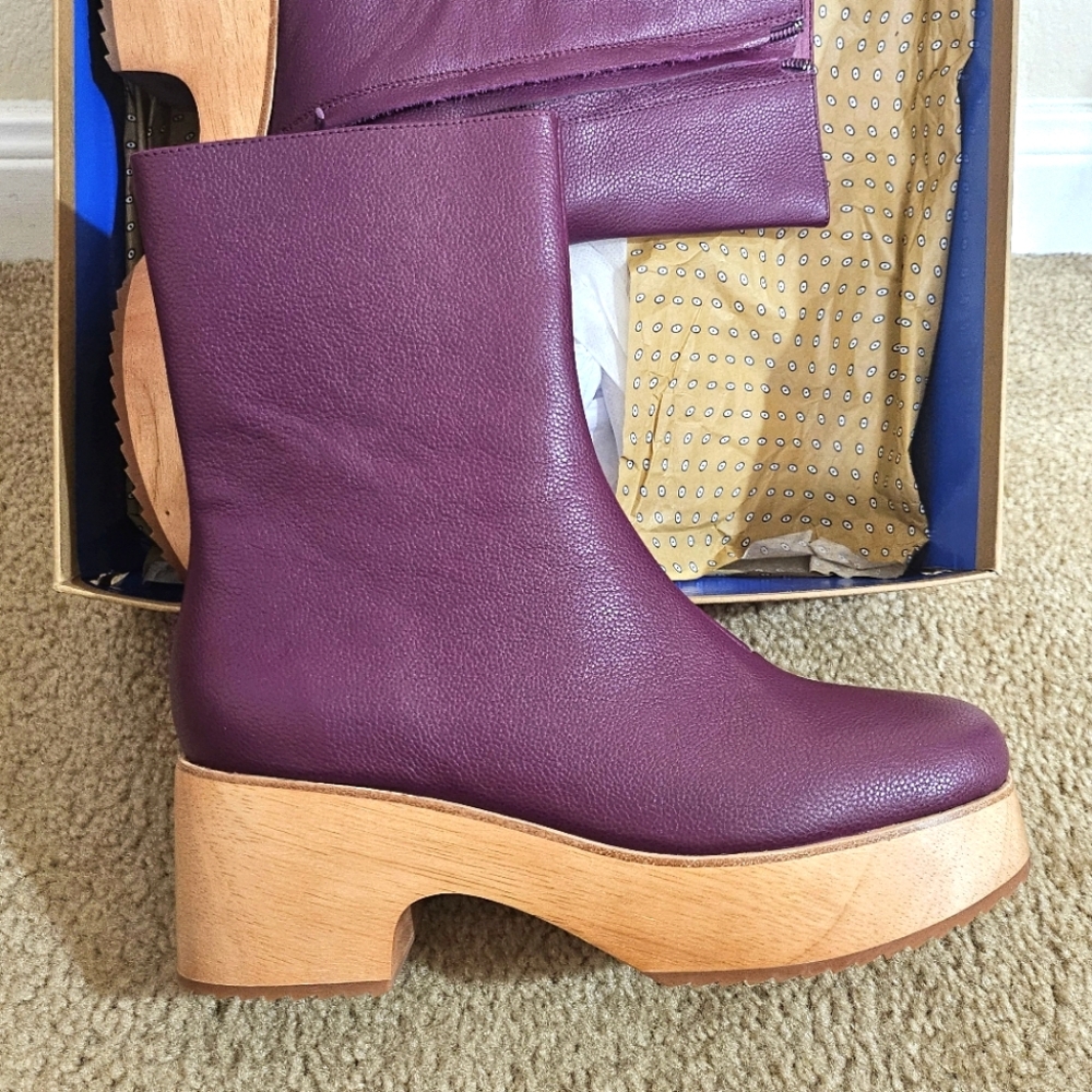 Charlotte Stone Boots